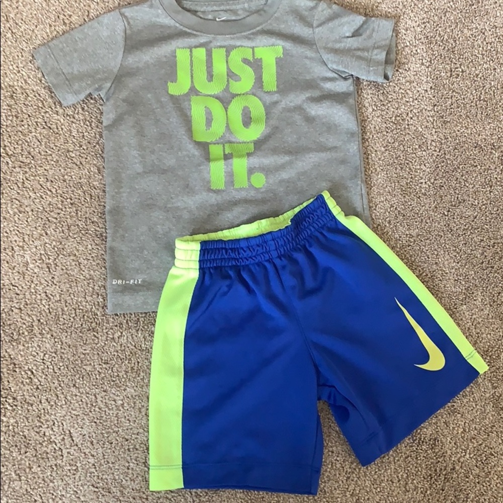 Nike boys Dri-fit 2pc t-shirt & short set, 4T